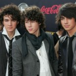 jonas-brothers jonas-brothers